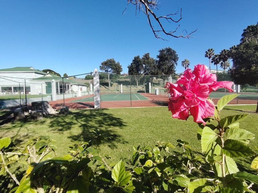 4 Bedroom Property for Sale in River Club Western Cape